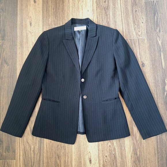 💙 Tahari Pin Striped Blazer Shoulder Pads Size 8 Formal Preppy Office - Picture 1 of 9